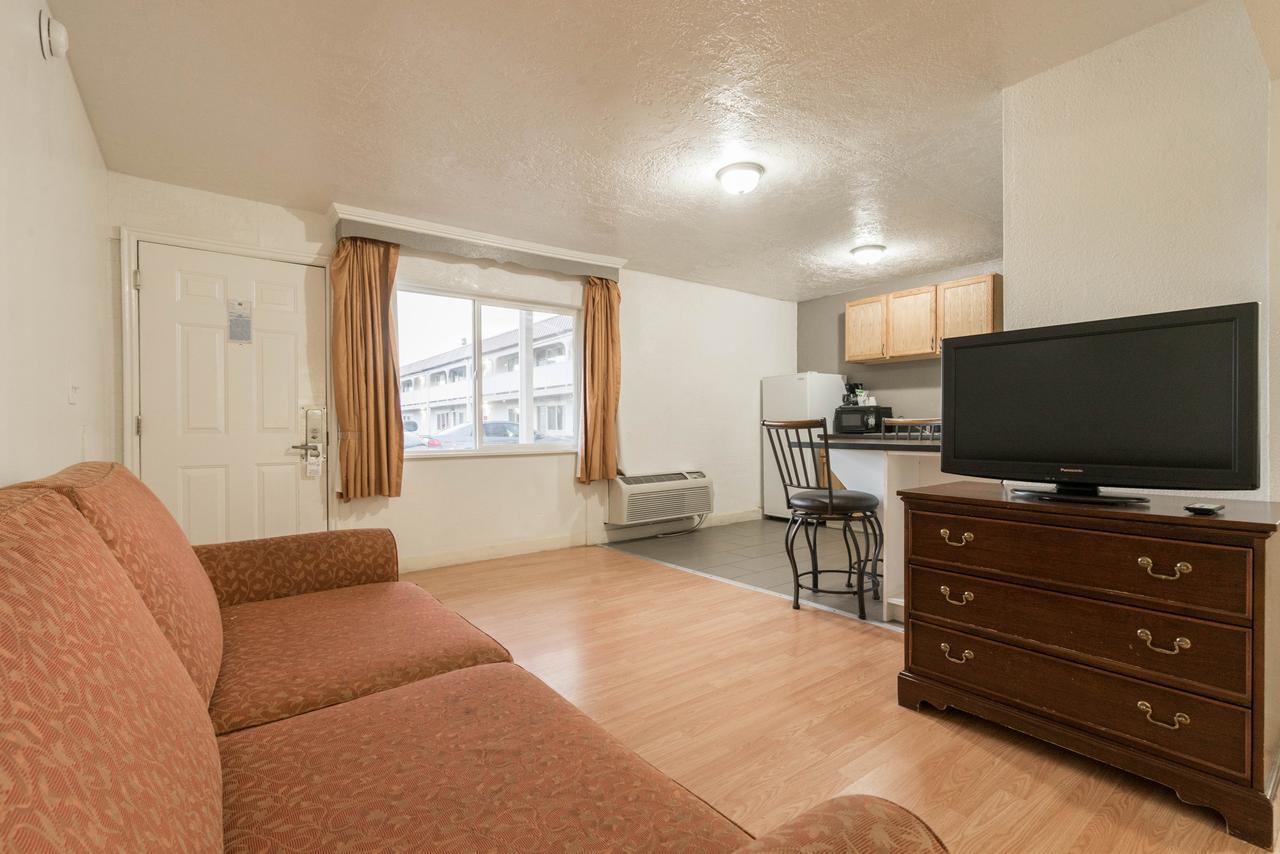 Little Suites Provo Extended Stay Exterior foto